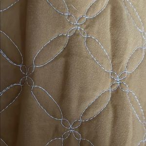 Meet your Posher, Frances